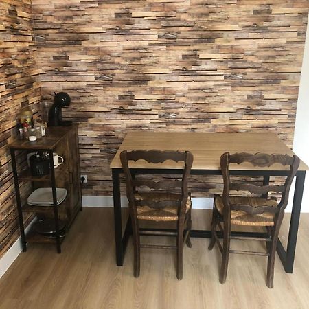Appartements Saint Gratien 3 Min A Pied Transport Tour Eiffel Bagian luar foto